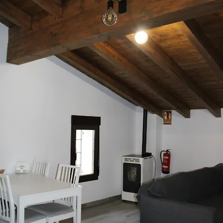 Apartamentos Patas Y Patetas Tragacete Exterior foto