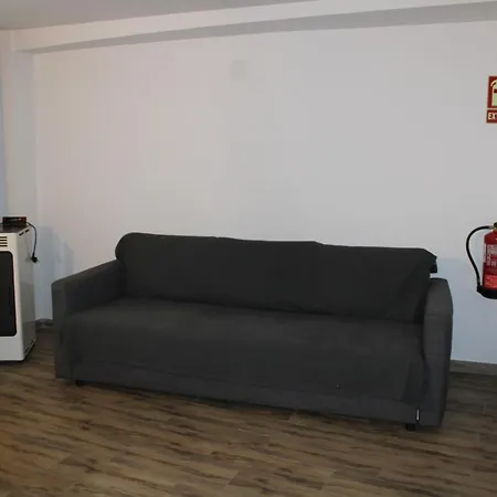 Apartamentos Patas Y Patetas Tragacete Exterior foto